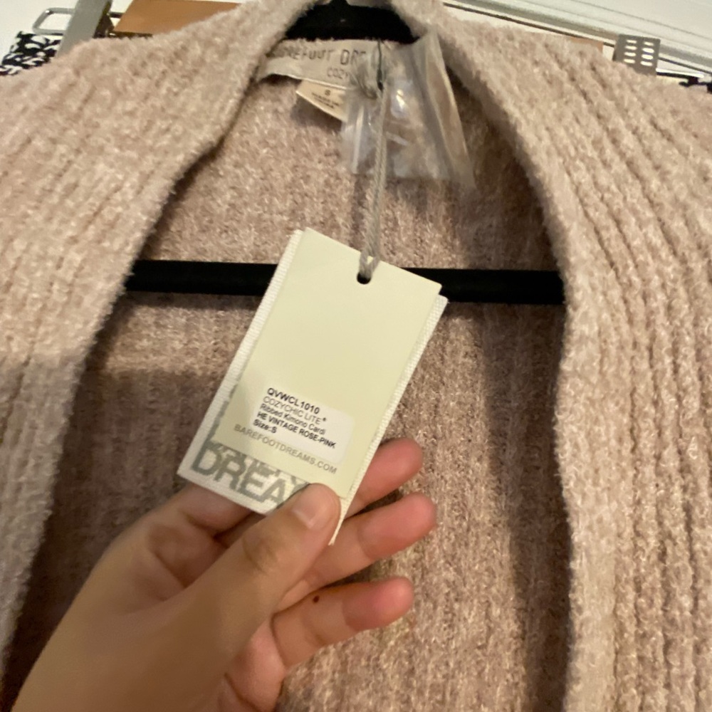 Barefoot dreams cardigan